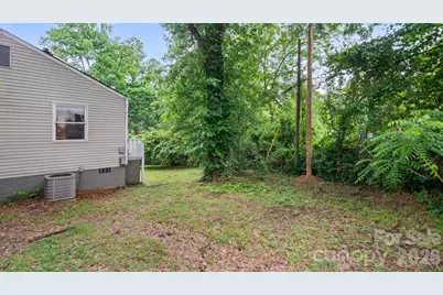 1712 Dunkirk Drive, Charlotte, NC 28203 - Photo 25