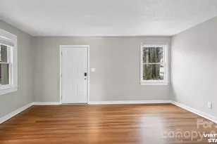 1712 Dunkirk Dr, Charlotte, NC 28203 - Photo 9