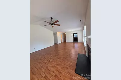 10910 Winterbourne Court, Charlotte, NC 28277 - Photo 5