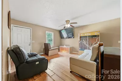 1006 Perkins Place, Lenoir, NC 28645 - Photo 3