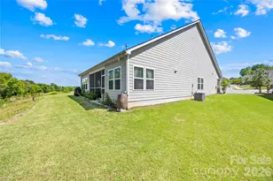 134 Divot Ln, Statesville, NC 28677 - Photo 35
