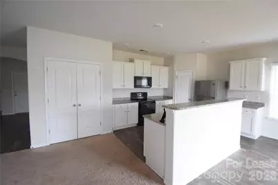 9709 Weikert Road, Charlotte, NC 28215 - Photo 5