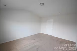 9709 Weikert Rd, Charlotte, NC 28215 - Photo 25