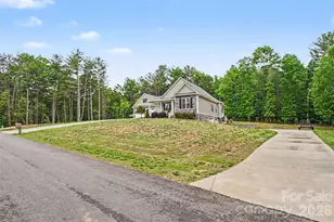 112 Solar Dr, Hudson, NC 28638 - Photo 3