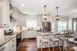3211 Oakdale Rd, Charlotte, NC 28216 - Photo 15