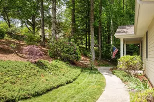 113 Chancery Ct, Flat Rock, NC 28731 - Photo 5