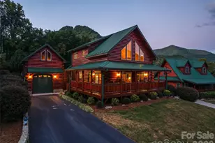 242 Panoramic Loop, Maggie Valley, NC 28751 - Photo 3