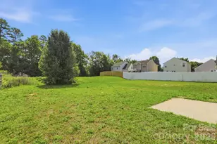 5623 Henderson Oaks Dr, Charlotte, NC 28269 - Photo 23