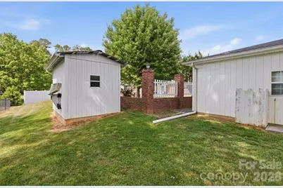 912 Briggs Street NW, Valdese, NC 28690 - Photo 33