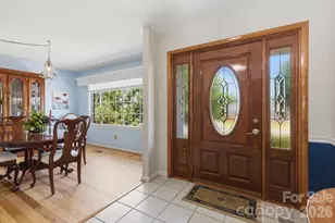912 Briggs St NW, Valdese, NC 28690 - Photo 5