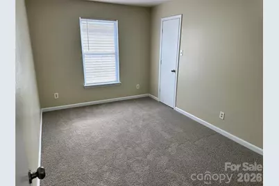 3042 Meadow Knoll Drive, Charlotte, NC 28269 - Photo 19