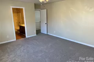 3042 Meadow Knoll Dr, Charlotte, NC 28269 - Photo 13