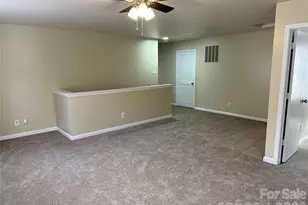 3042 Meadow Knoll Dr, Charlotte, NC 28269 - Photo 17