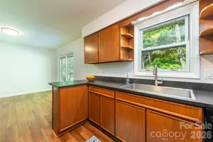 34 Goldmont St, Black Mountain, NC 28711 - Photo 13
