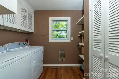 34 Goldmont Street, Black Mountain, NC 28711 - Photo 17