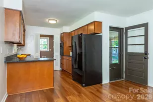34 Goldmont St, Black Mountain, NC 28711 - Photo 9