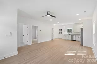 1026 Walnut St, Albemarle, NC 28001 - Photo 9
