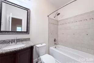7906 Elphin Ct, Charlotte, NC 28270 - Photo 17