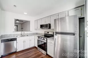 3109 Heathstead Place, Charlotte, NC 28210 - Photo 9