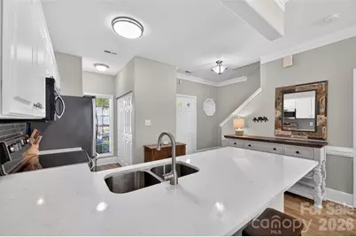 4071 Center Place Drive, Harrisburg, NC 28075 - Photo 5