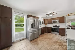 5496 Northwood Dr, Hickory, NC 28601 - Photo 13