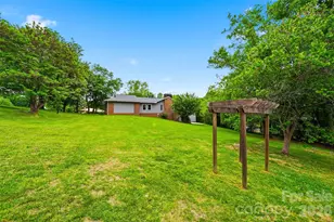 5496 Northwood Dr, Hickory, NC 28601 - Photo 7