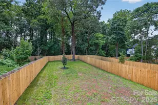 417 W Cama St, Charlotte, NC 28217 - Photo 35