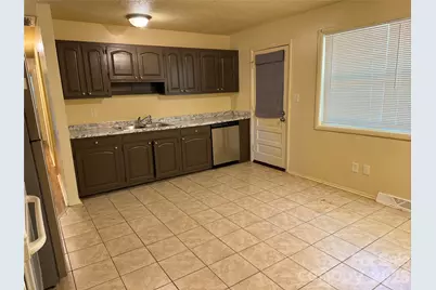 4101 Foxford Place, Charlotte, NC 28215 - Photo 11