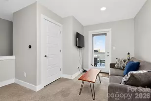 231 Doggett St, Charlotte, NC 28203 - Photo 33