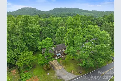 4 Beechwood Lakes Drive, Hendersonville, NC 28792 - Photo 37