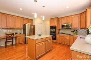 2172 Woodstream Rd, Harrisburg, NC 28075 - Photo 11