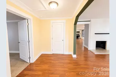 383 E Catawba Avenue, Mooresville, NC 28115 - Photo 5