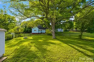 383 E Catawba Ave, Mooresville, NC 28115 - Photo 25