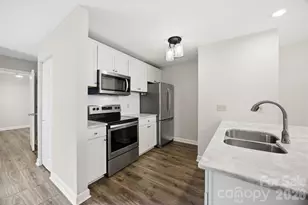 913 Southwest Dr, Davidson, NC 28036 - Photo 15