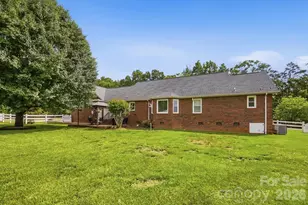 4017 Mullis Newsome Rd, Monroe, NC 28110 - Photo 33