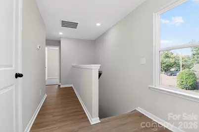 337 N Hoskins Road, Charlotte, NC 28216 - Photo 17
