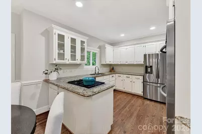 10341 Avondale Avenue, Charlotte, NC 28210 - Photo 7