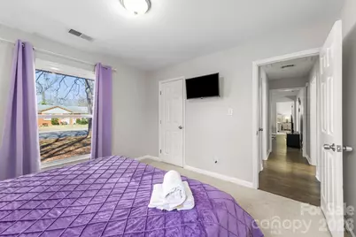 4508 Belle Plaine Drive, Charlotte, NC 28215 - Photo 25