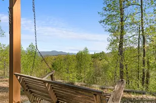 178 Table Rock Dr, Saluda, NC 28773 - Photo 31