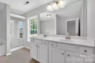 8915 Merrie Rose Ave, Charlotte, NC 28213 - Photo 13