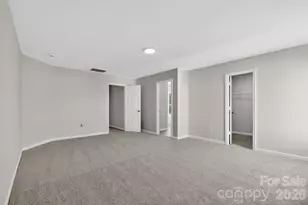 8915 Merrie Rose Ave, Charlotte, NC 28213 - Photo 15