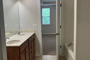 11114 Sandstone Rd, Charlotte, NC 28277 - Photo 17