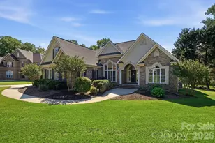 2066 Applebrook Dr, Wesley Chapel, NC 28110 - Photo 3