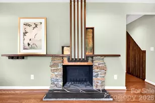 4 Baird Ln, Asheville, NC 28804 - Photo 9