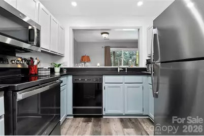 9232 Kings Canyon Drive, Charlotte, NC 28210 - Photo 13