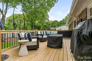 845 Fairbanks Rd, Charlotte, NC 28210 - Photo 17