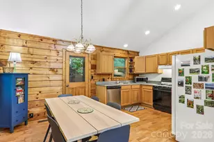 152 Trails End Ln, Maggie Valley, NC 28751 - Photo 11