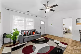 4117 Colebrook Rd, Charlotte, NC 28215 - Photo 9