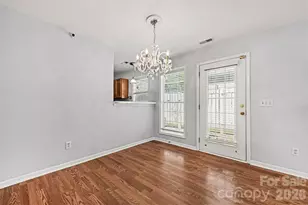 2635 Meadow Knoll Dr, Charlotte, NC 28269 - Photo 13