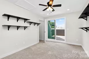 948 Broad River Ln, Charlotte, NC 28211 - Photo 13